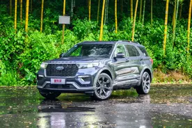 福特探险者配置价格分析：越往低配买越觉得赚到图片