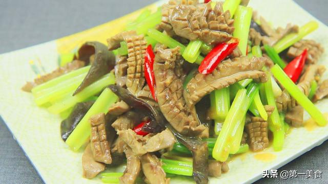 腰花这样炒脆嫩不腥臊，饭店的厨师长都这样做，男人聚会必备菜