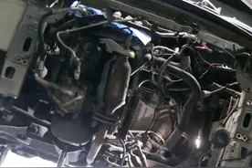 怪兽修车：翻新一辆"破烂不堪"的比亚迪F0，最终满血复活变新车图片