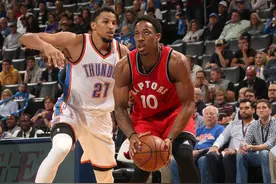 NBA球员一双鞋一般穿多久？球星平均一场换一双，他比塔克更奢侈图片