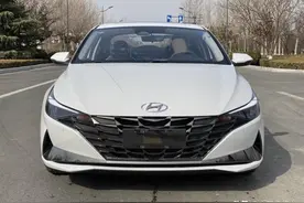 放弃朗逸和轩逸，12万入手全新伊兰特，希望今后不会后悔图片