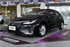 售价不高，油耗不高，配置一样也不差！带你看丰田亚洲狮图片