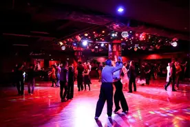 《漠河舞厅》原型张德全：妻子葬身火海，他苦守事发地34年未续弦图片