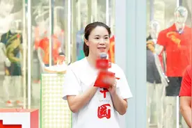 言出必行！王楠赠乒乓国手房产！为何随队出征的王楚钦没有获得？图片