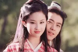 “神仙姐姐”亦菲的粉黛江湖图片