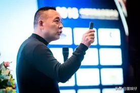 农村娃年入70亿，95%的股份分给员工，于东来怎么这么牛？图片