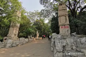 济南千佛山：200多米高却遍地是佛像，门票仅6元图片