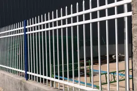 院墙你还在用砖吗？给你介绍一种结实美观，安装简单花钱少的方式图片