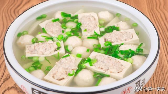 鱼圆汤做法鱼圆汤的烹饪方法（厨师长教的这口饭前养生汤）