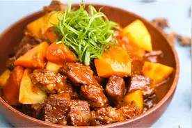 炖牛肉时，不要先焯水，学会一招，牛肉不腥不柴，软烂入味，香图片