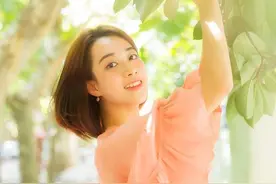 小说：女星因不会演戏苦恼，正巧有人闹事解困，来者竟是女星情敌图片