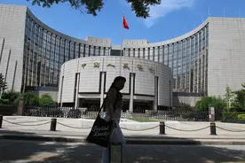 银行破产已不是“新鲜事”，储户注意：三类银行没有参加存款保险图片