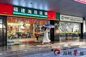 泉州多地烟草零售商被“帮忙”销售指定茶酒？图片