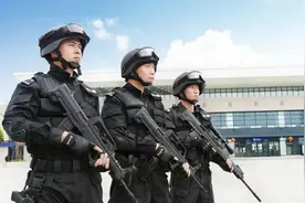 我国严令禁枪，但是除了警察和军人以外，这三种人也能合法持枪图片