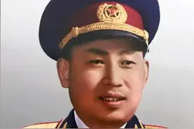 李天佑1纵声名赫赫，但为何在东北战场表现有点“虎头蛇尾”？图片