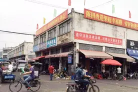 中国最大的汽车零件村，在这个村子，几万块就能组装一辆保时捷？