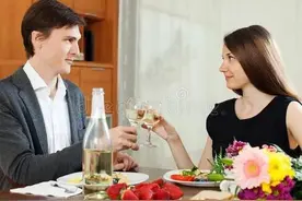 37岁大龄女青年相亲47岁二婚男，二婚男：我要找的是老婆 不是公主图片