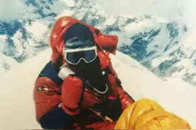 中国"硬核"登山天团：10人9次登顶珠峰，踏遍全球七大洲最高峰和南北极点！图片