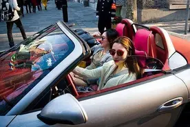 中国4大“白富美”！各个身价上百亿，有一个还是最年轻女首富图片