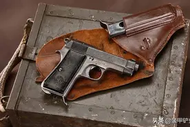 精致好用的伯莱塔M1934，德国兵愿拿P38来交换，曾射杀圣雄甘地图片