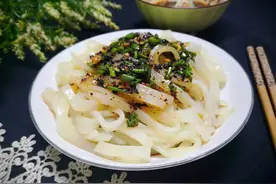 用土豆做凉皮，筋道爽滑不断裂，一次就成功，比擀米皮还简单图片