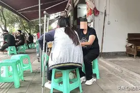 14岁女孩在校被学姐罚深蹲致残，家长：尚未和校方谈拢赔偿图片