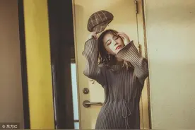 小说：酷拽校草喜欢上女同桌，猜出她来姨妈，给她打热水买红糖图片