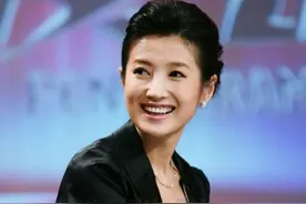 春妮带娃近照曝光，与前夫丁克17年，嫁刚强后生娃难产16小时图片