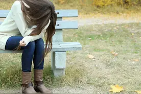 十九岁女孩怀孕7个月打胎，父亲竟是放牛老汉，终身不孕谁之过？图片