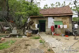 农村宅基地忌讳前高后低，房子缺角，目的只是为避免根基不稳倒塌图片