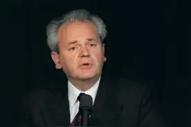 米洛舍维奇：受塞尔维亚人尊敬的失败者图片