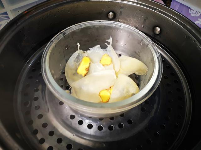 花胶泡发煮水后缩小了 2026年花胶泡发煮水后缩小了怎么回事