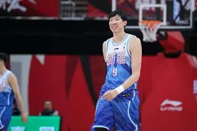 球迷版中国男篮12人名单！平均身高超过2米，球迷：高人一等图片