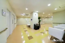 木子浪：陪朋友去医院复诊有感图片