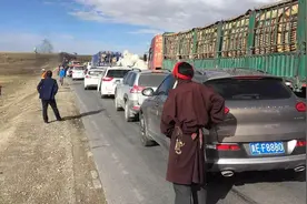 109青藏线：最短、最平的入藏线路，但却也最令“川A”司机们头疼图片