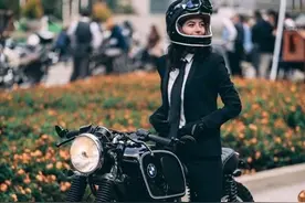 摩托车头盔知识图片