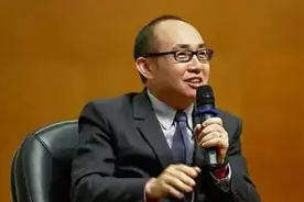 向美国捐款6亿，国内有难却一毛不拔，潘石屹为何端碗就砸锅？图片