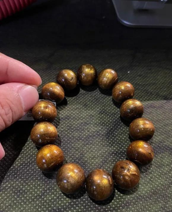 作假“金丝柳”的特征详谈