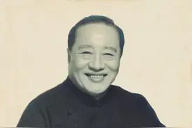 被誉为“中国文人画最后一位大师”，晚年却迷上丫鬟，沦为工具人图片