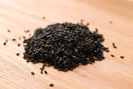 黑芝麻香味浓营养丰富，但是2类人不宜多吃，对身体的影响比较大图片