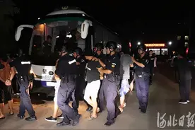 天网织就，细节曝光！抓捕涉毒嫌疑人，3000名警察同时出动！图片