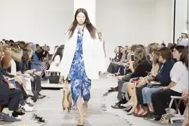 单眼皮丹凤眼 韩国新生代模特中的领军人物 裴润英！视频封面