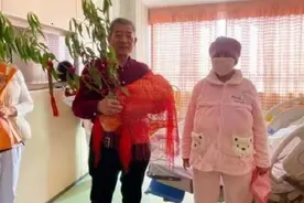 67岁田奶奶产女后续：曾和子女断来往，如今40岁姐姐却“喜当妈”图片