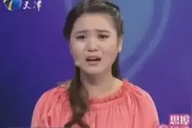 女孩为男友筹生活费卖掉头发，男友却把钱花去泡妞，涂磊愤怒了图片