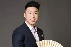 13岁出道，脸上长麻子被赐名烧饼，自嘲：用本名可能比现在还火图片