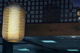 江南的秋雨，如翼中带霜的蝴蝶，蹁跹出潮湿的寂寥图片