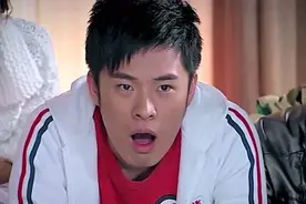 “曾小贤”陈赫首场直播，3分钟卖出1000000片牛排，上架就被抢光图片