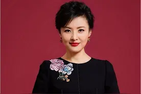 气质绝了，52岁周涛皮肤白皙，面色红润，颜值超能打，确实迷人图片