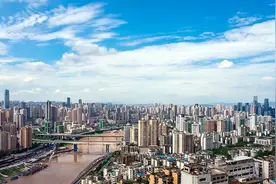 元旦当天，一张中美跨年夜图片在外国火了，武汉纽约迅速冲上热搜图片