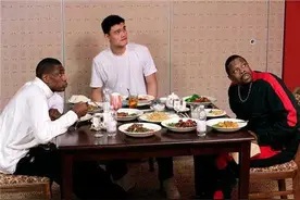 当年姚明在美国砸几千万，开设的中式姚餐厅，如今变成怎样了？图片